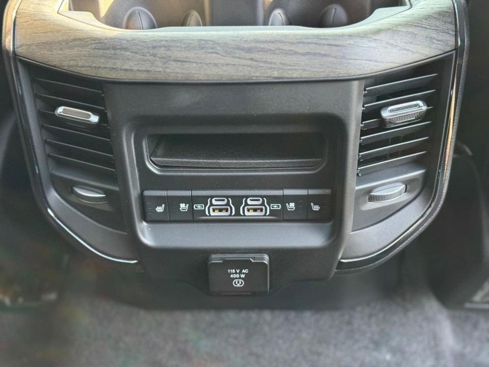 Dodge RAM 1500 Limited - foto 30