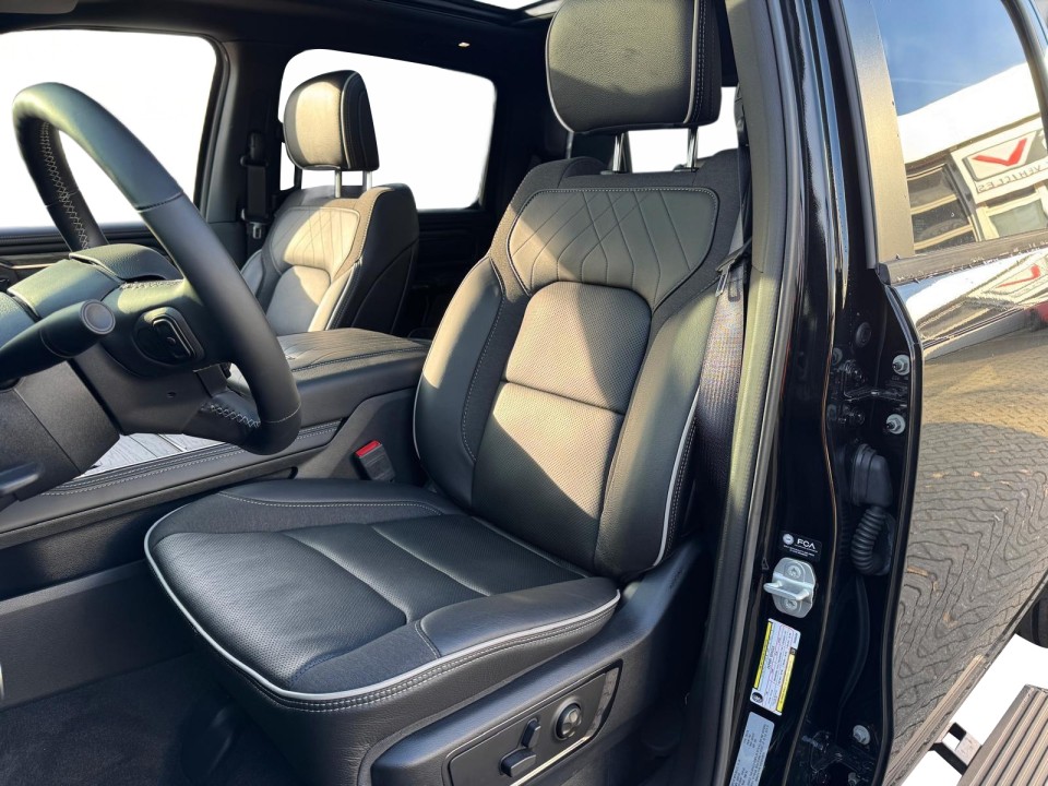 Dodge RAM 1500 Limited - foto 15