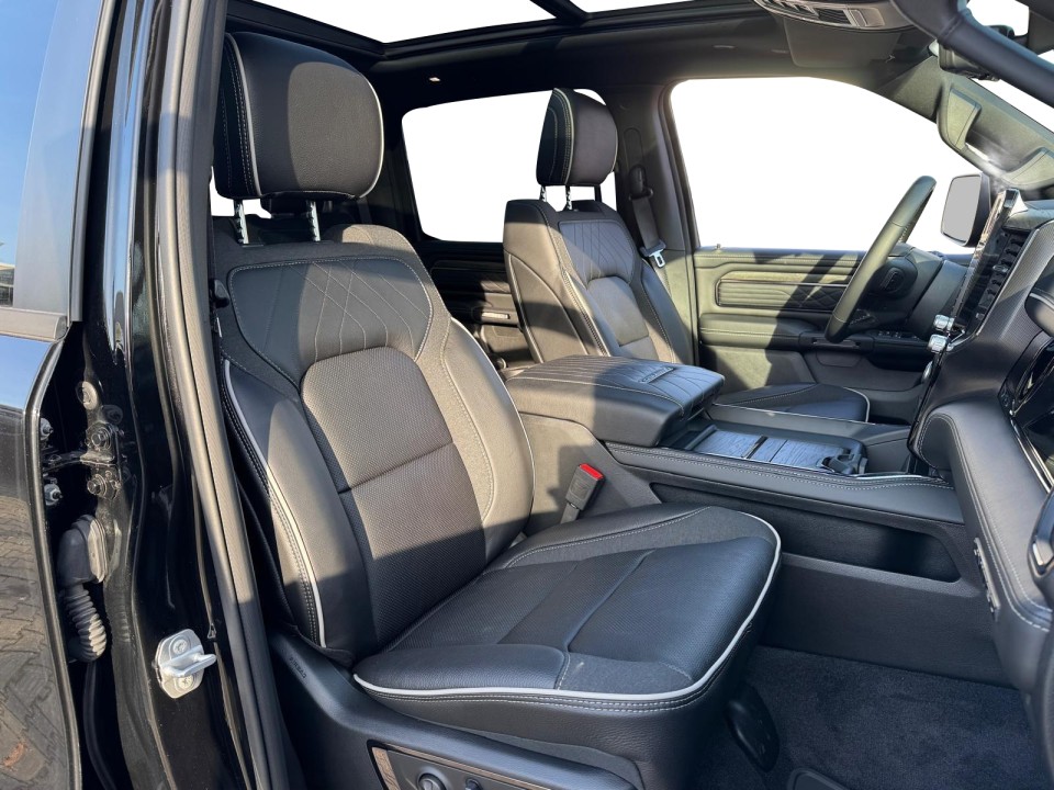 Dodge RAM 1500 Limited - foto 20