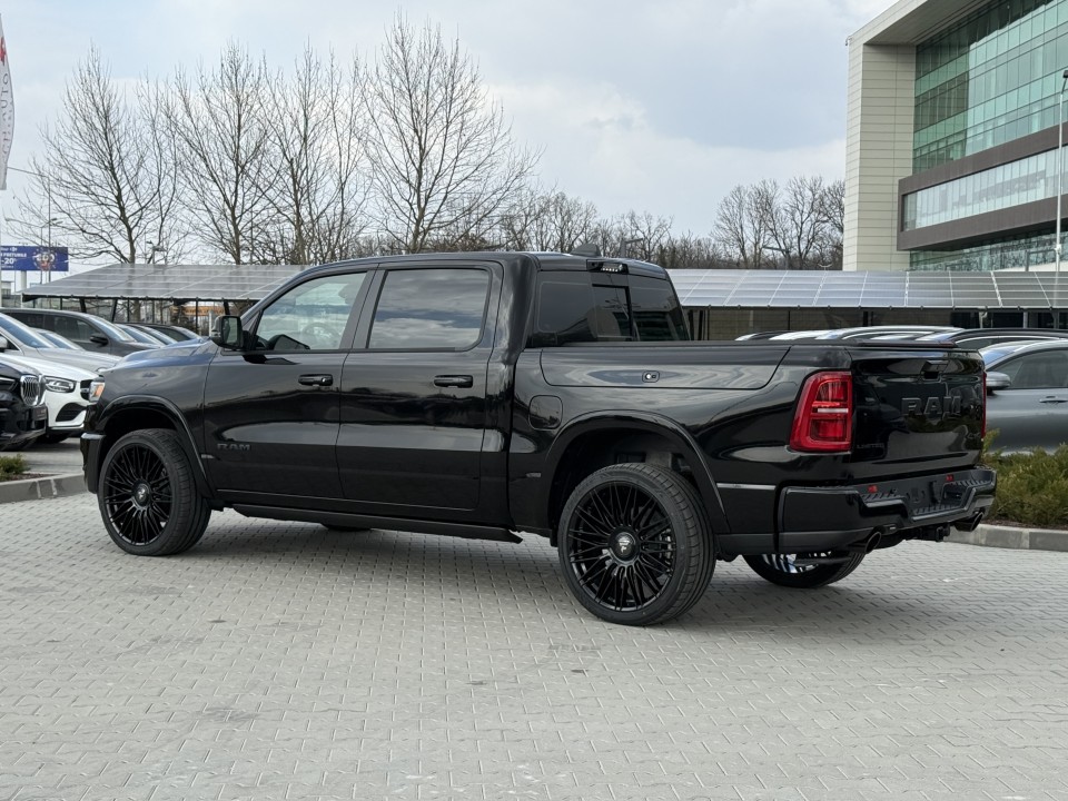 Dodge RAM 1500 Limited (5)