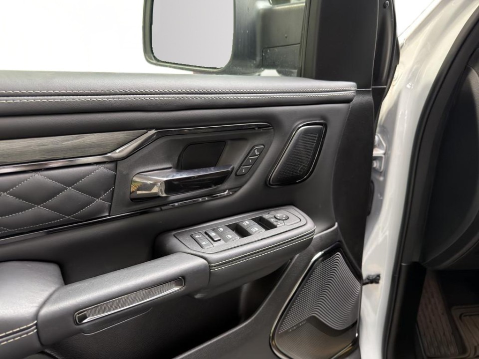 Dodge RAM 1500 Limited - foto 35