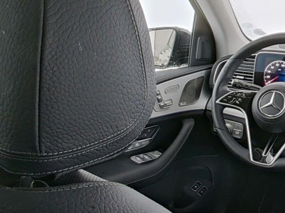 Mercedes-Benz GLE 400e 4MATIC AMG Line - foto 8