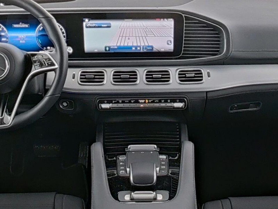 Mercedes-Benz GLE 400e 4MATIC AMG Line - foto 7