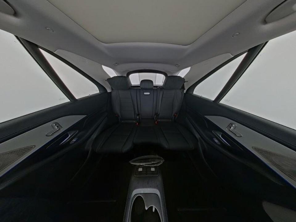 Mercedes-Benz GLE 400e 4MATIC AMG Line - foto 6