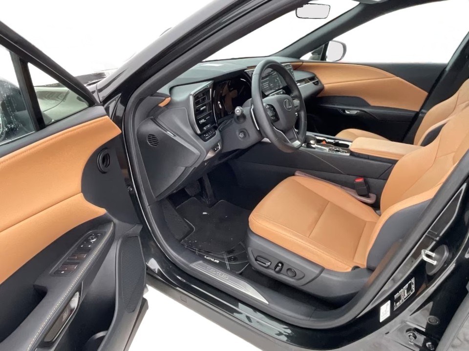 Lexus Seria RX 450h+ F-Sport - foto 11