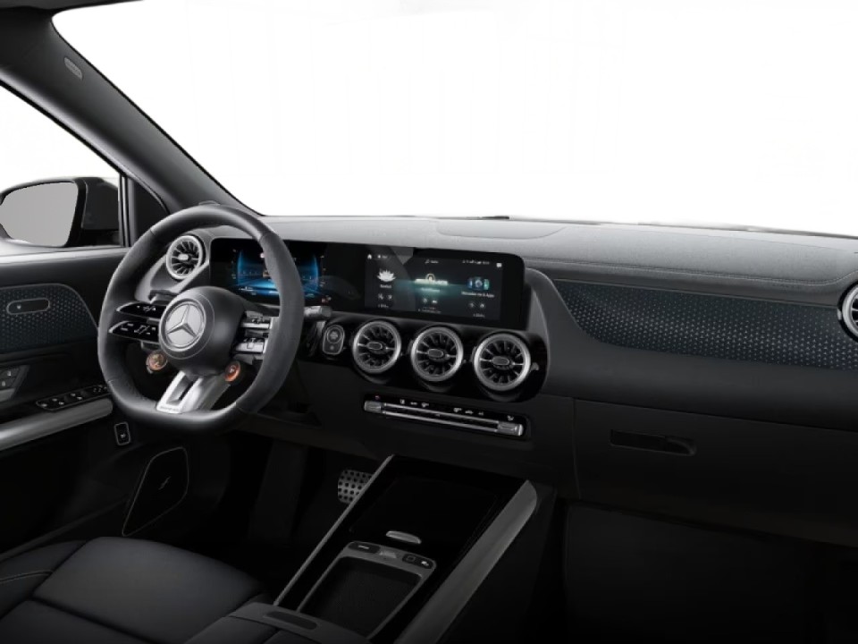 Mercedes-Benz GLA 35 AMG - foto 15