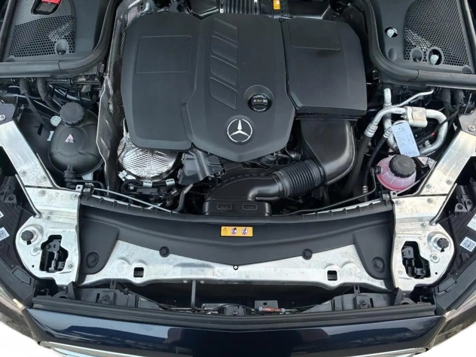 Mercedes-Benz E 220d - foto 10