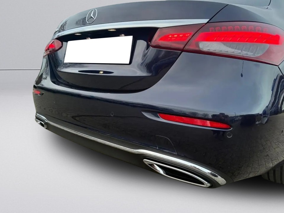 Mercedes-Benz E 220d - foto 12