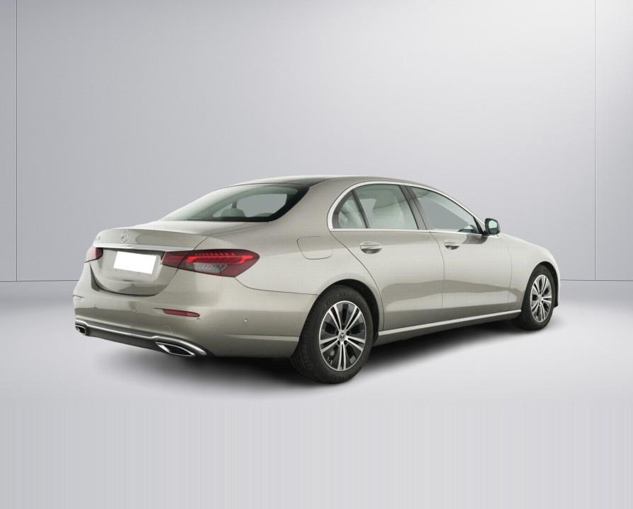 Mercedes-Benz E 200d (3)