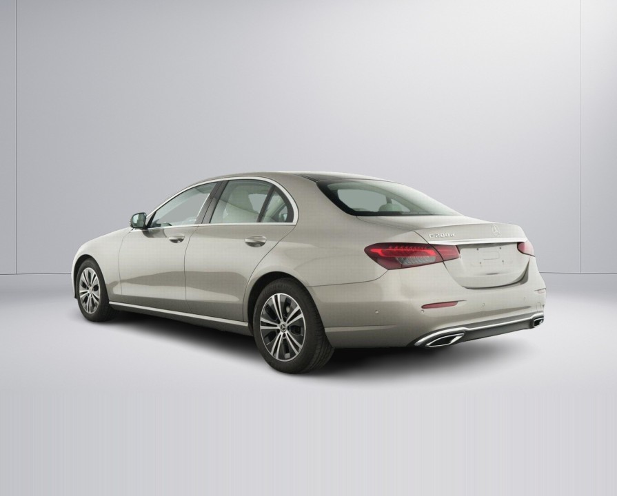 Mercedes-Benz E 200d (5)