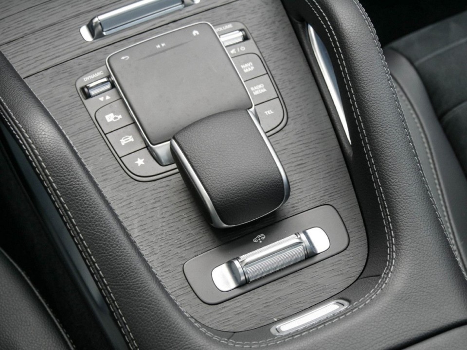 Mercedes-Benz GLE 350e 4MATIC AMG - foto 11