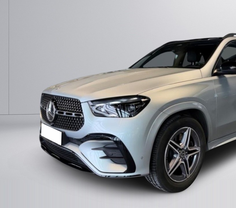 Mercedes-Benz GLE 400e 4MATIC (4)