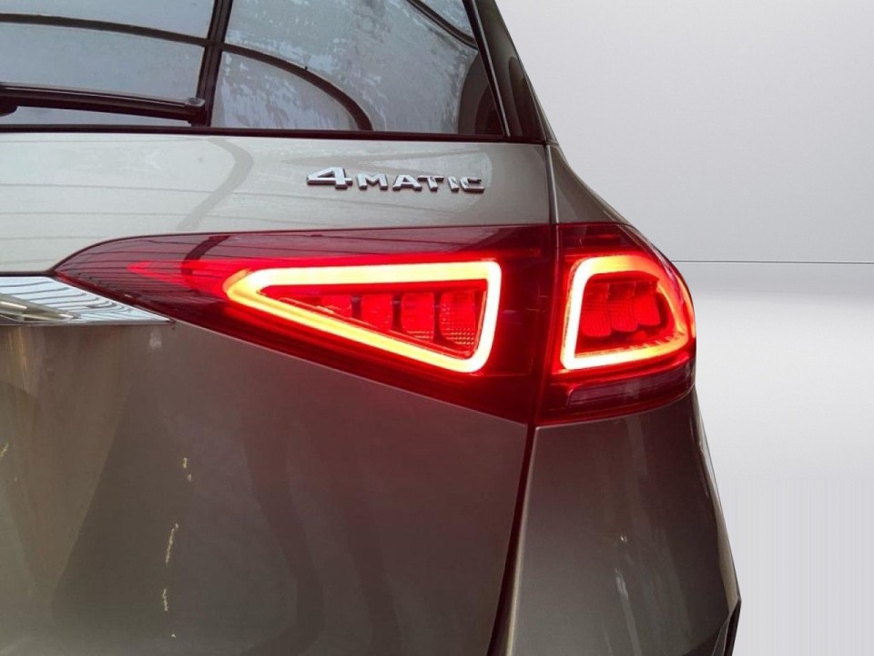 Mercedes-Benz GLE 350e 4MATIC - foto 18