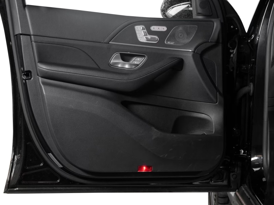 Mercedes-Benz GLS 450 4MATIC AMG Line - foto 31