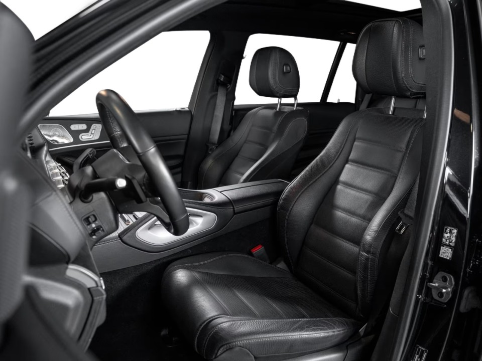 Mercedes-Benz GLS 450 4MATIC AMG Line - foto 11