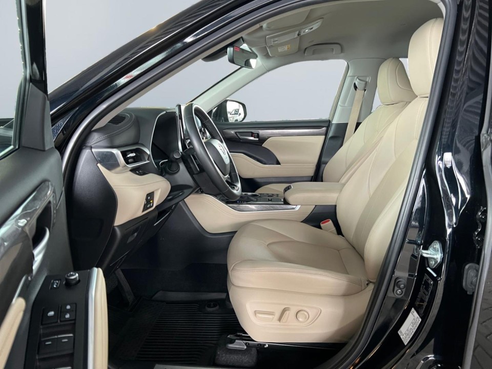 Toyota Highlander Exclusive - foto 9