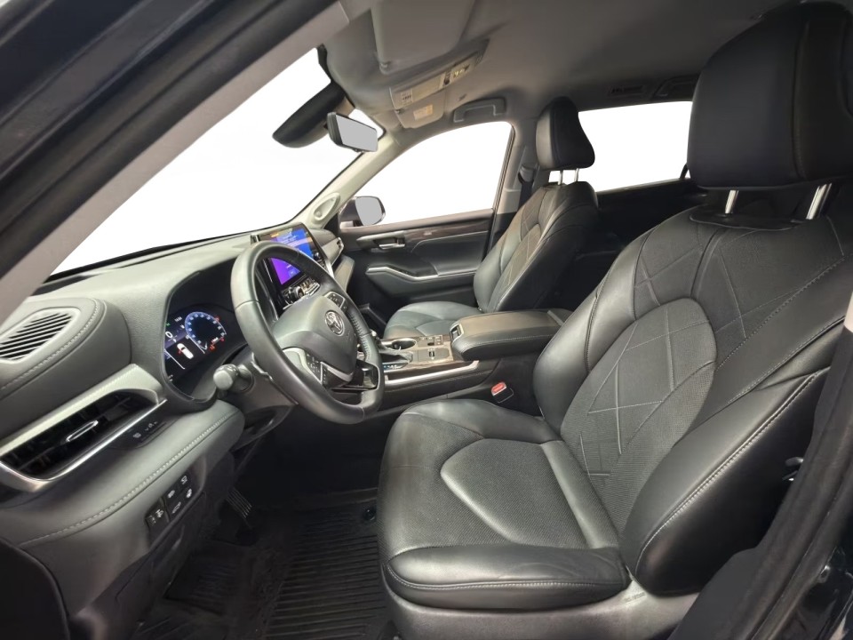 Toyota Highlander Luxury - foto 11