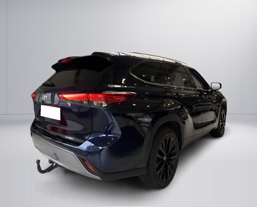 Toyota Highlander Luxury (3)