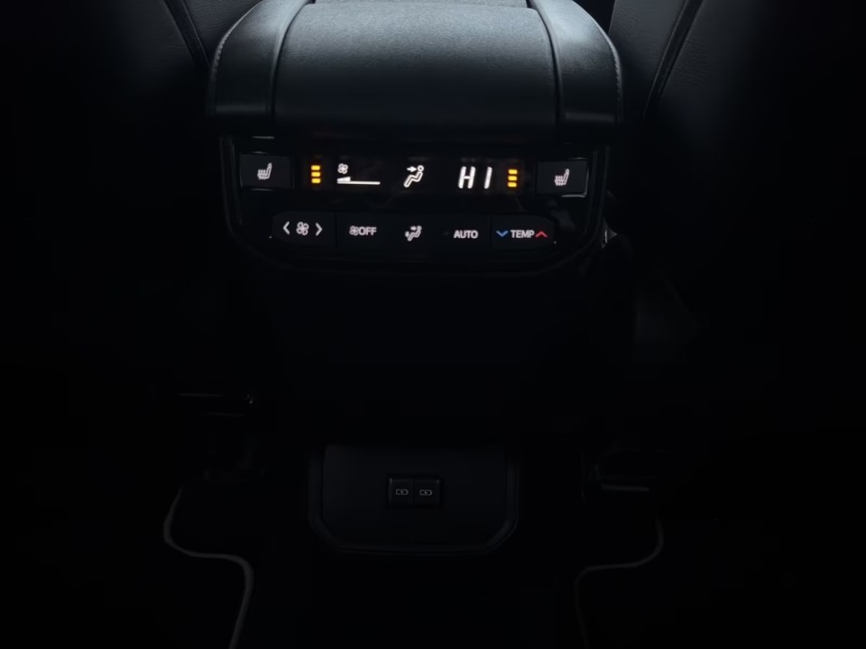 Toyota Highlander Luxury - foto 15