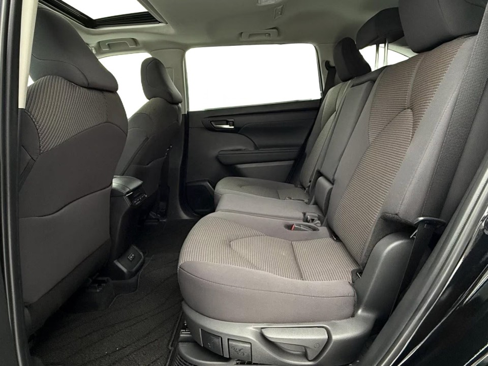 Toyota Highlander - foto 16