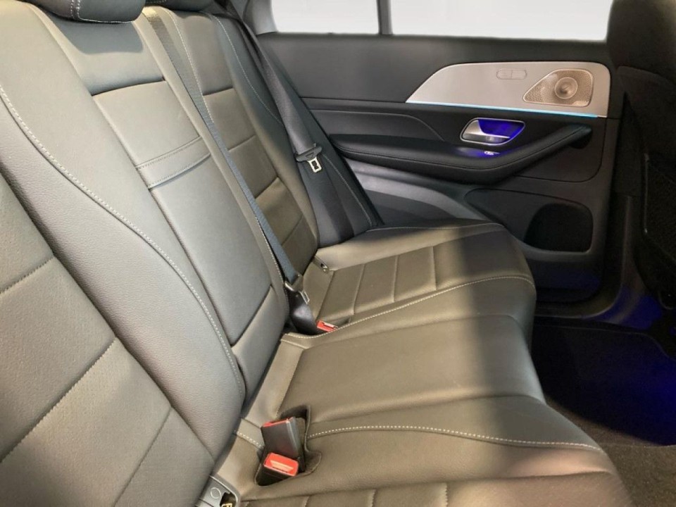 Mercedes-Benz GLE 400e 4MATIC - foto 8