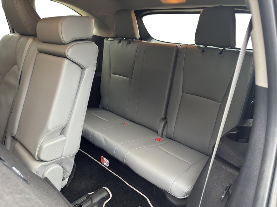Toyota Highlander Luxury - foto 16