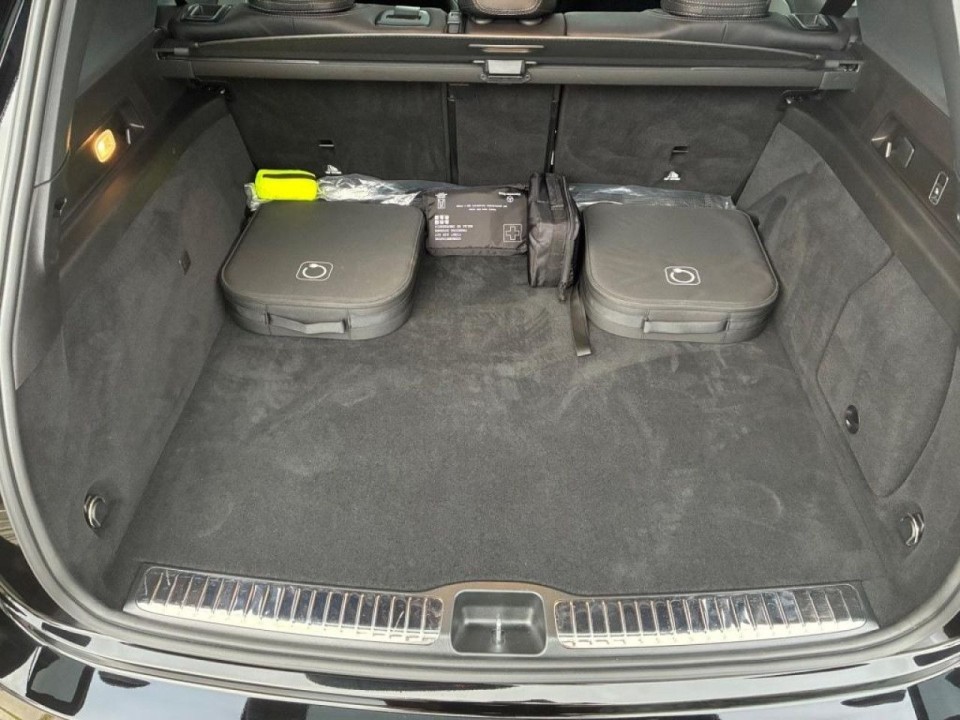 Mercedes-Benz GLE 400e 4MATIC AMG Line - foto 18