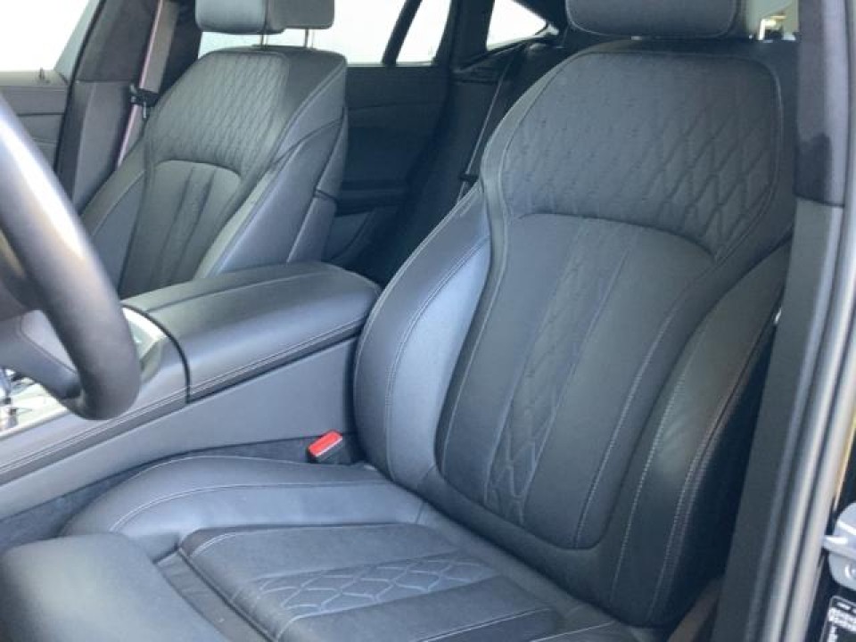 BMW X6 xDrive40d M-Sport - foto 6