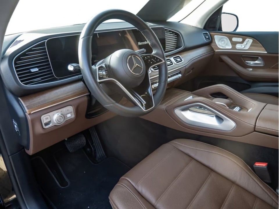 Mercedes-Benz GLE 400e 4MATIC AMG Line (3)