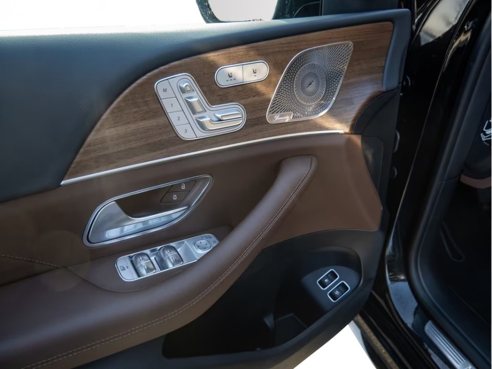 Mercedes-Benz GLE 400e 4MATIC AMG Line - foto 17