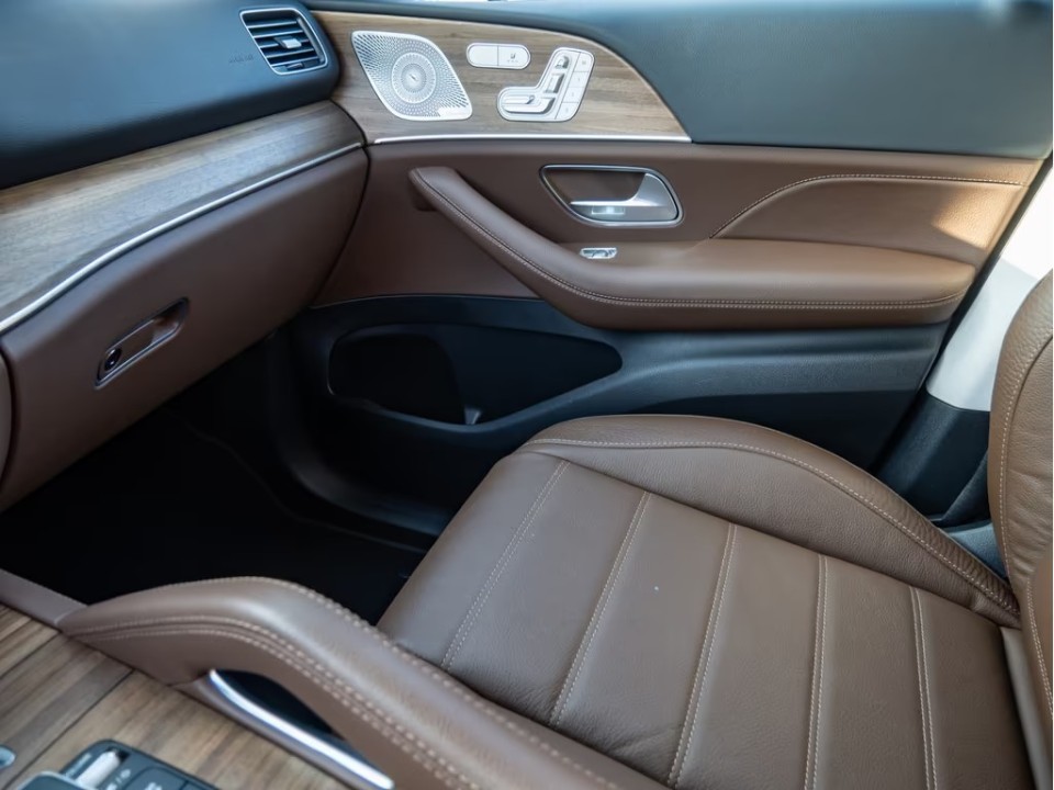 Mercedes-Benz GLE 400e 4MATIC AMG Line - foto 15