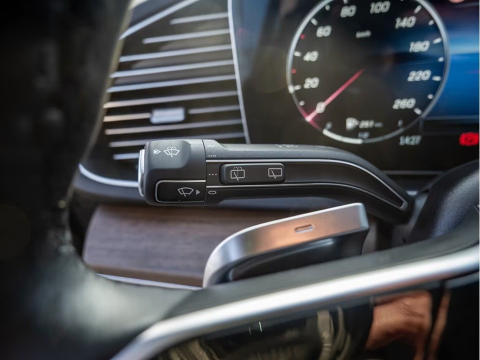 Mercedes-Benz GLE 400e 4MATIC AMG Line - foto 8