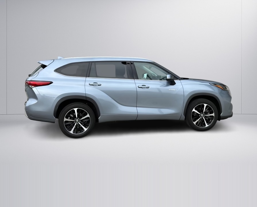 Toyota Highlander Luxury (2)