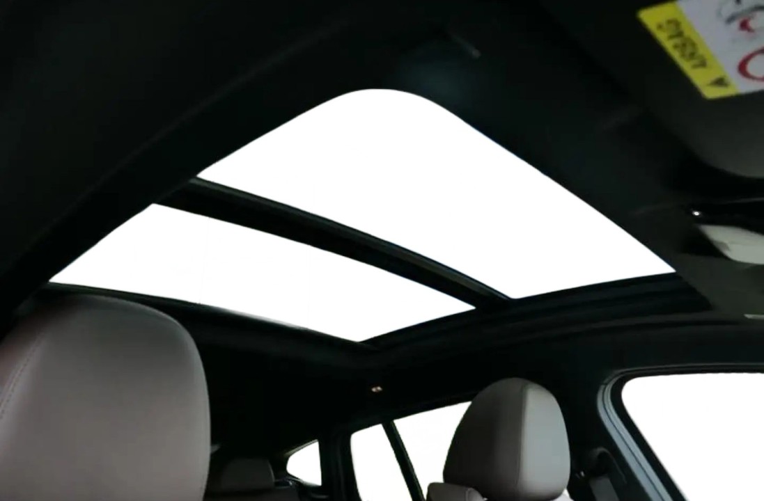 BMW X4 xDrive20i M-Sport - foto 12