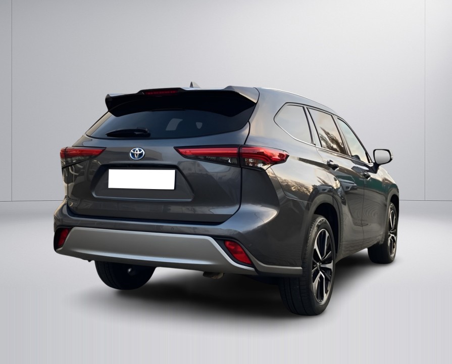 Toyota Highlander Luxury (3)