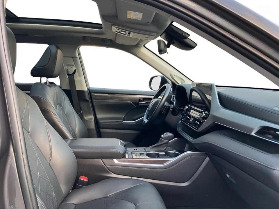 Toyota Highlander Luxury - foto 10