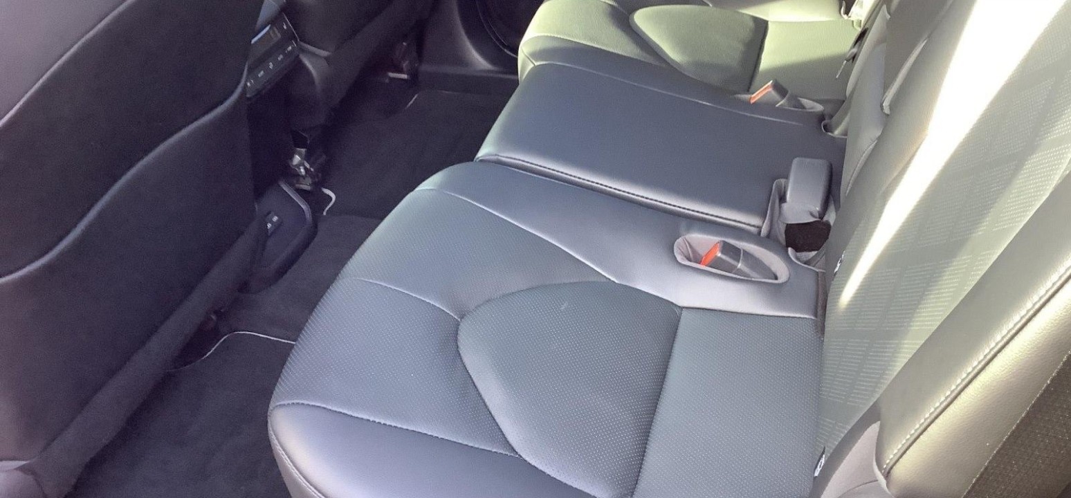 Toyota Highlander Luxury - foto 9