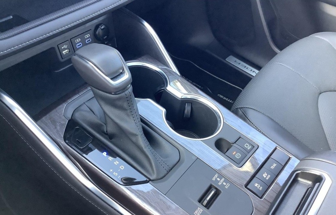 Toyota Highlander Luxury - foto 13