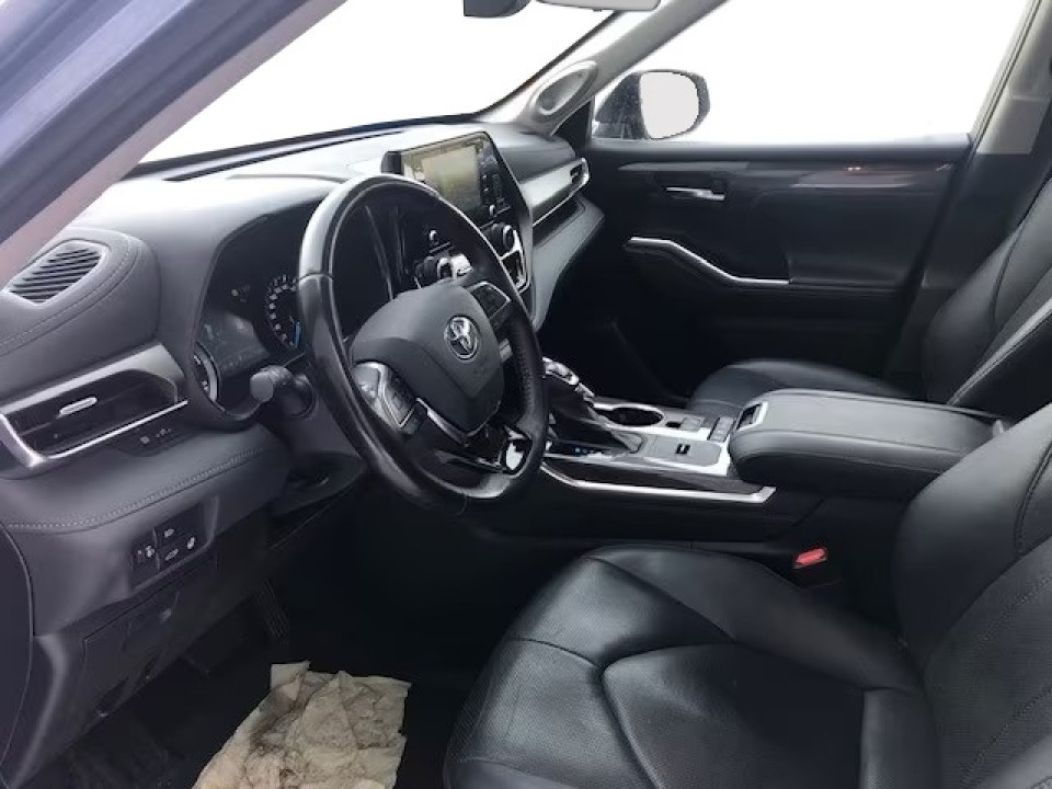 Toyota Highlander Executive (5)