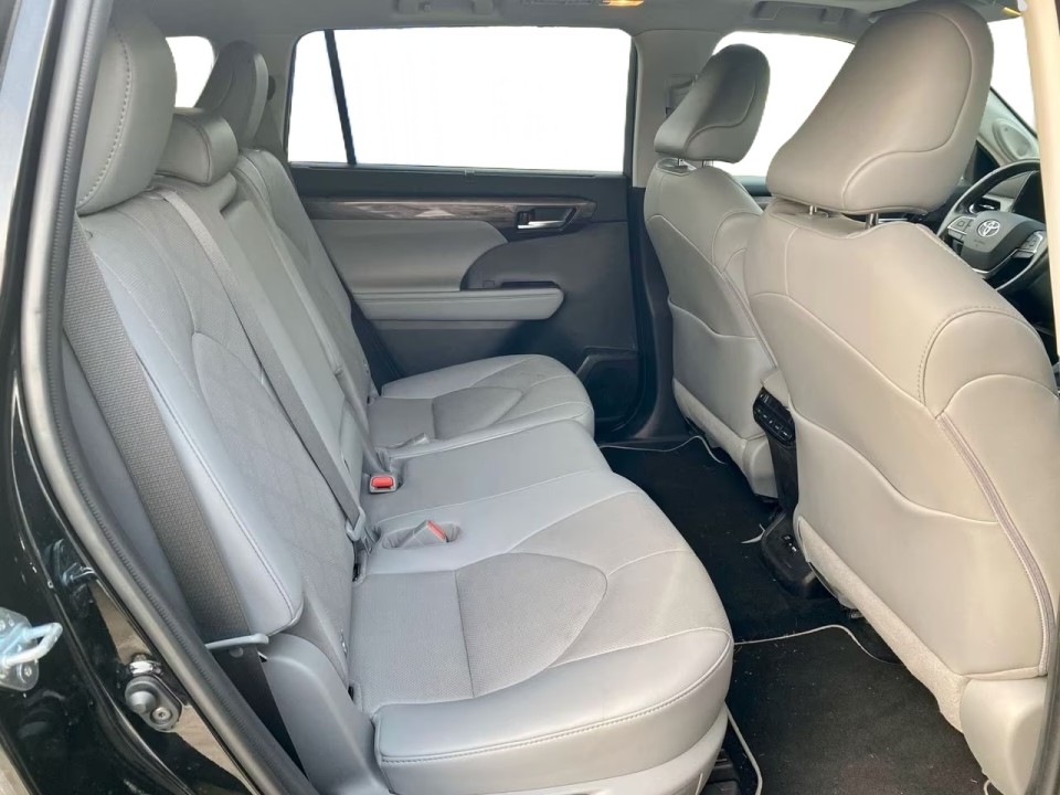 Toyota Highlander - foto 6