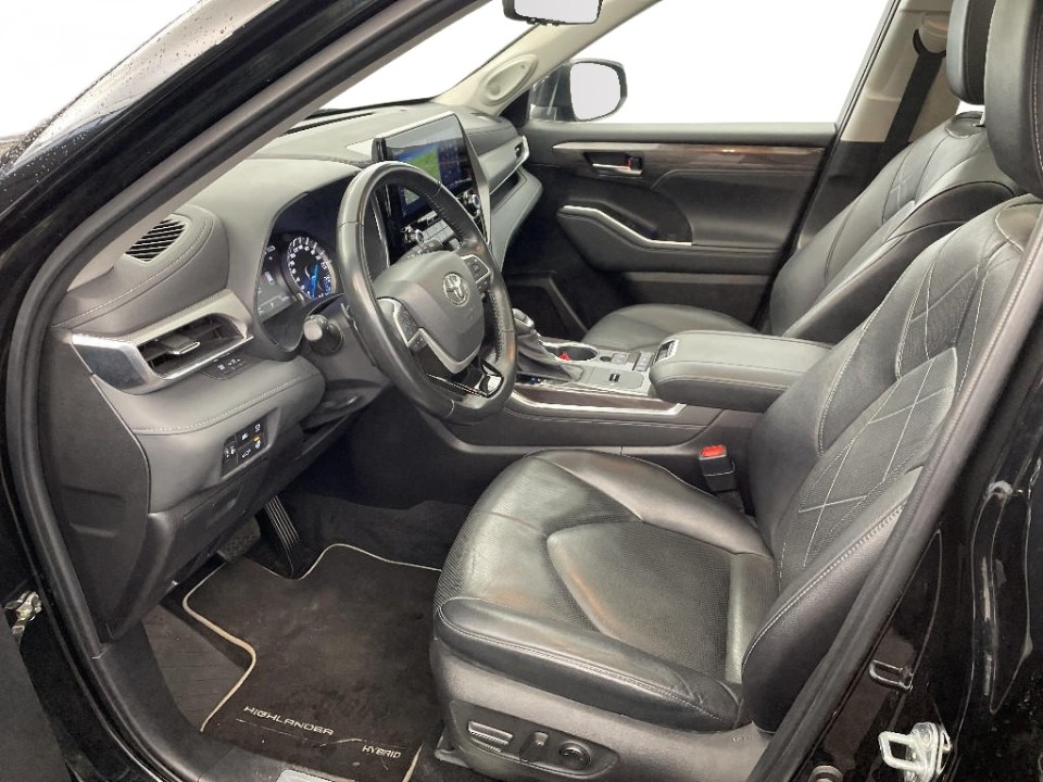 Toyota Highlander Luxury - foto 8