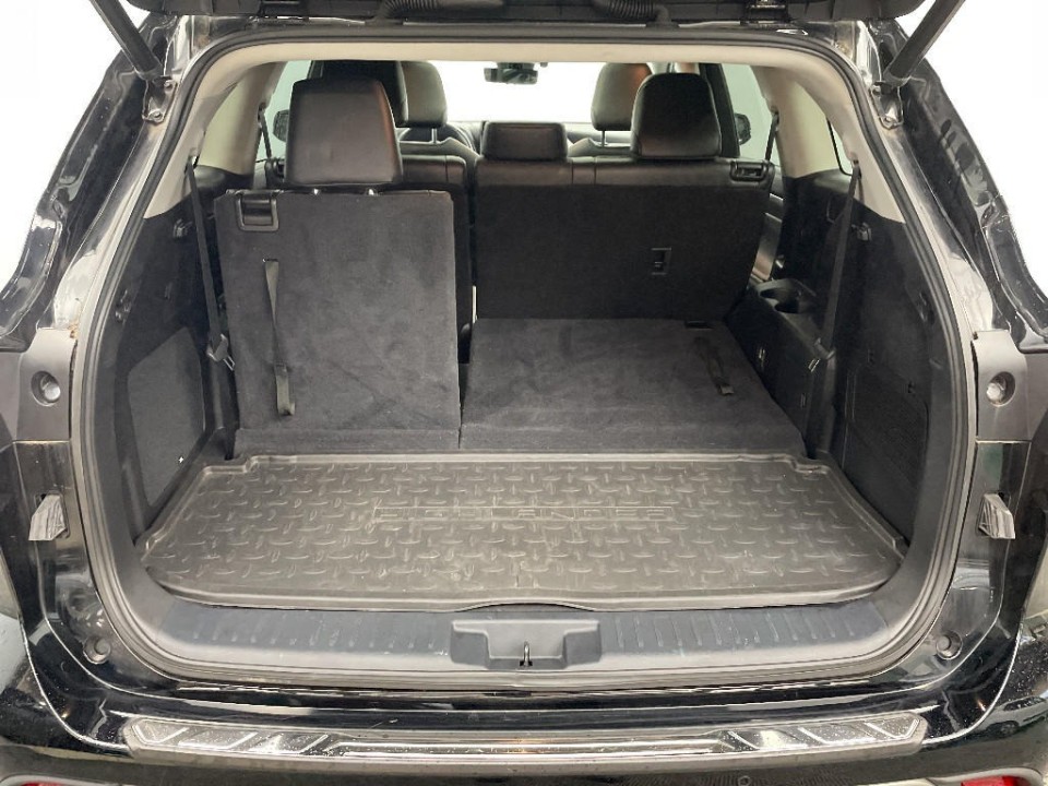 Toyota Highlander Luxury - foto 14