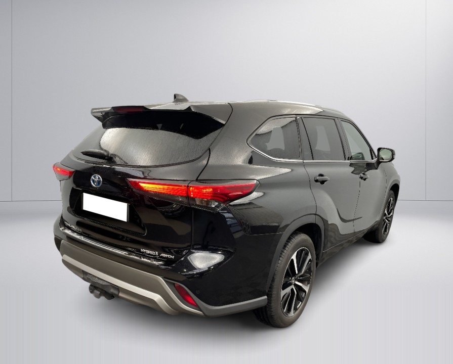 Toyota Highlander Luxury (4)