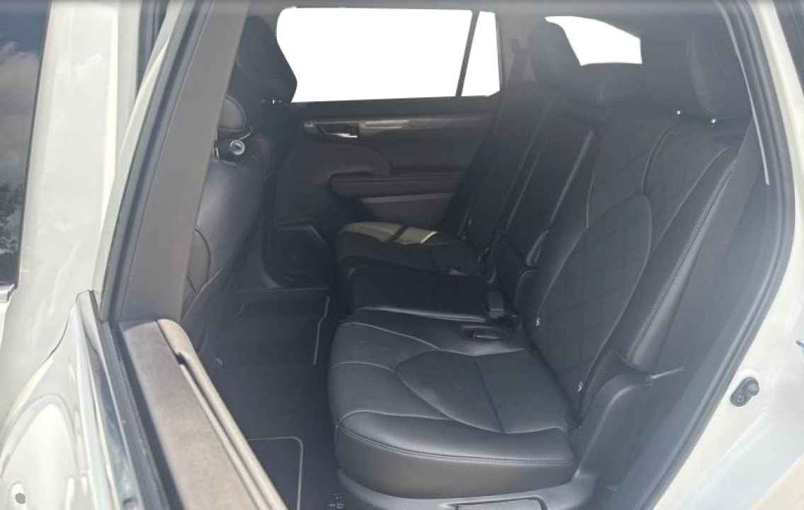 Toyota Highlander Lounge - foto 20