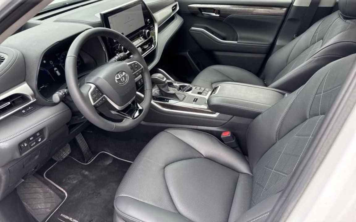 Toyota Highlander Lounge - foto 6