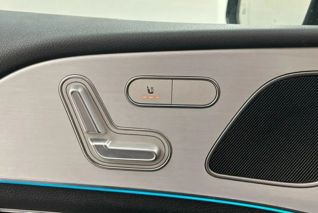 Mercedes-Benz GLE 350de 4MATIC - foto 13