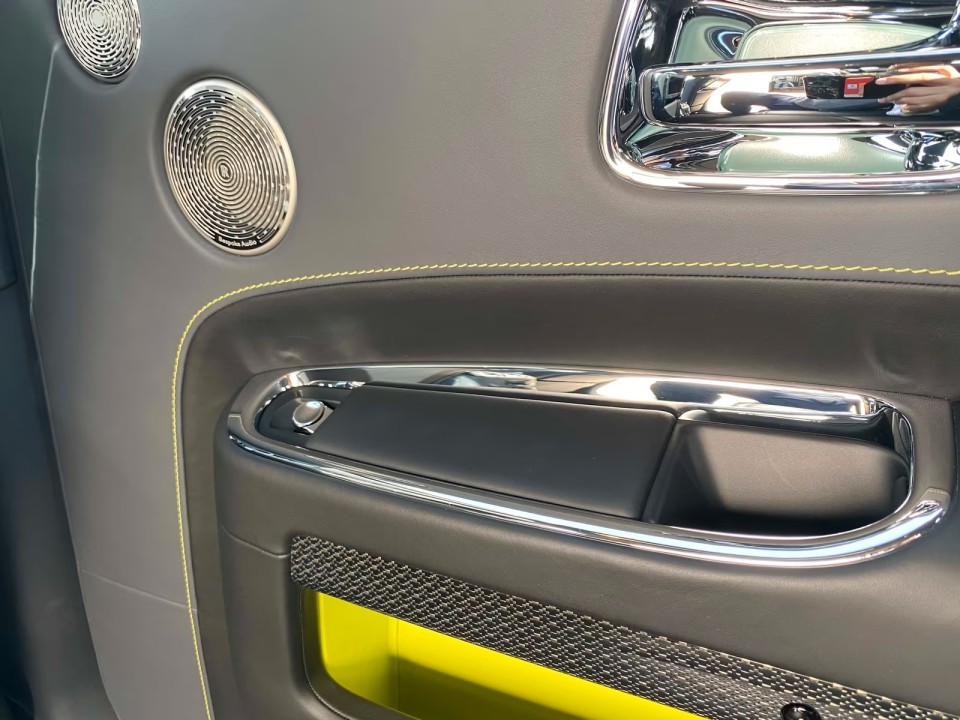 Rolls-Royce Ghost Black Badge - foto 20