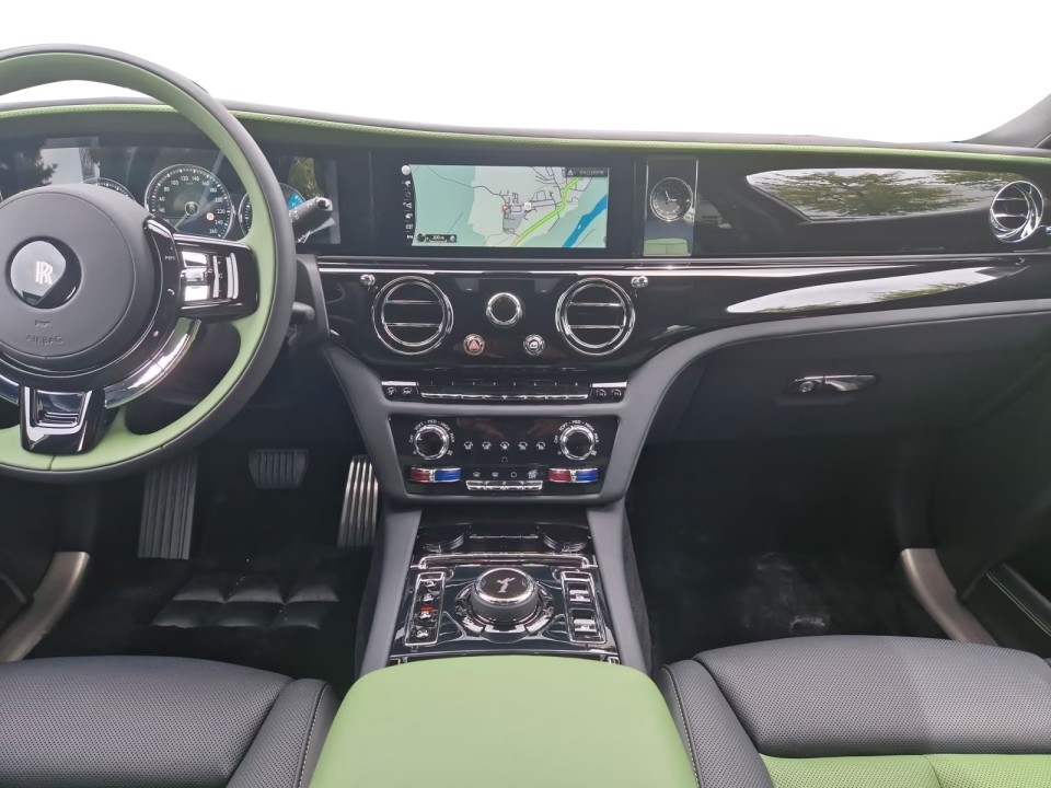 Rolls-Royce Ghost - foto 8