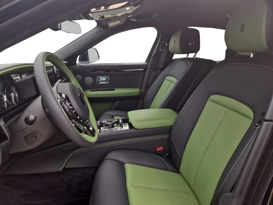 Rolls-Royce Ghost - foto 9