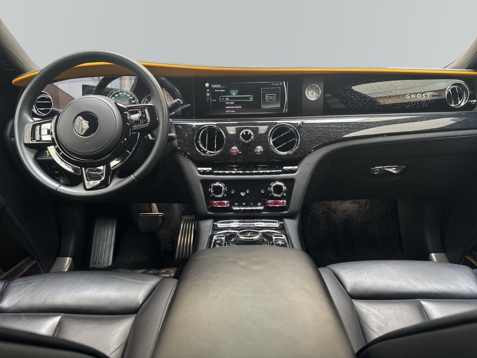 Rolls-Royce Ghost - foto 11